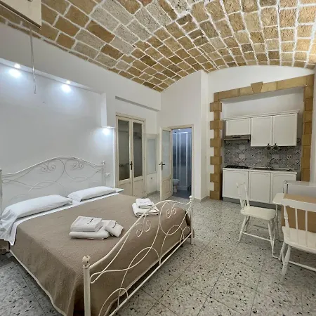 Dimora San Celso Apartment