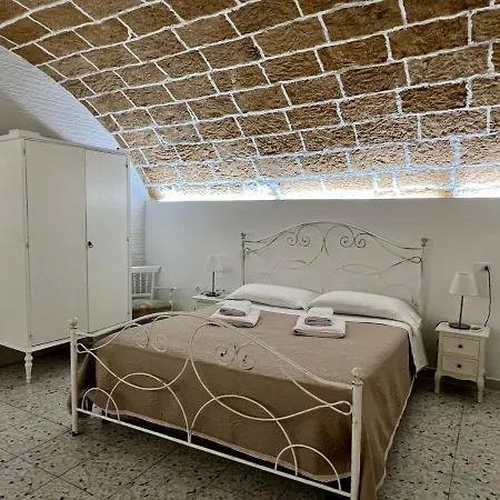 Dimora San Celso Apartment